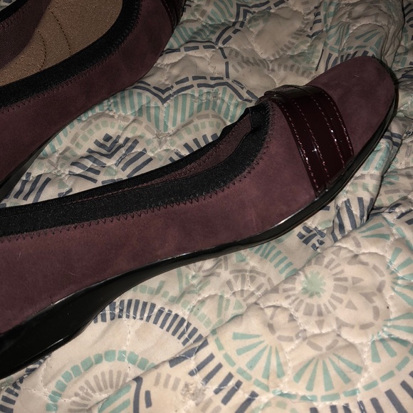 Clarks Kinzie Flats - Picture 4 of 5